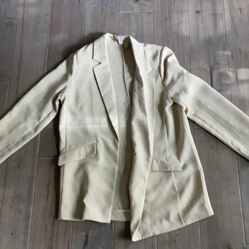 Forever 21 tan blazer